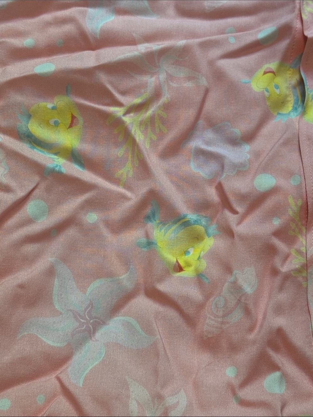 Disney Pink Short-Sleeve Flounder Button-Down Shirt - Picture 4 of 5